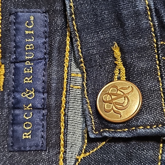 Rock & Republic Bootcut Jeans - Picture 8 of 12